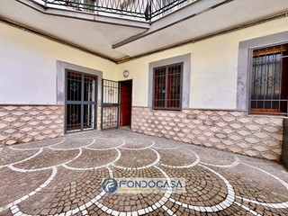 Trilocale in Vendita a Aversa, 100'000&euro;, 80 m²