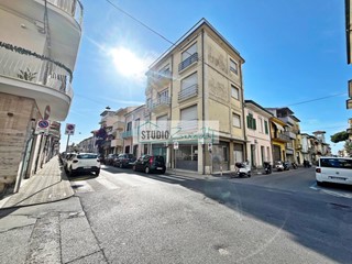 Quadrilocale in Vendita a Viareggio, 289'000&euro;, 96 m²