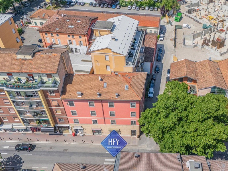 Quadrilocale in Vendita a Parma, 215'000&euro;, 142 m²