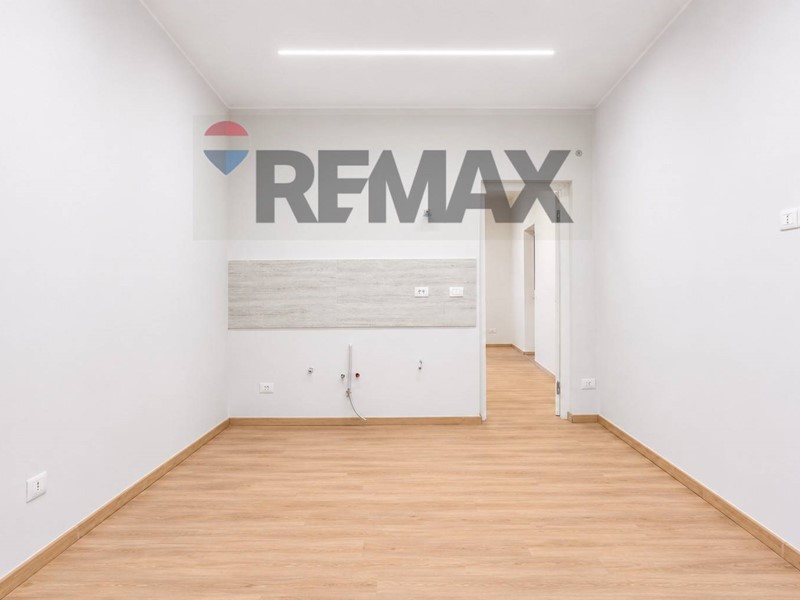 Bilocale in Vendita a Catania, 68'000&euro;, 59 m²