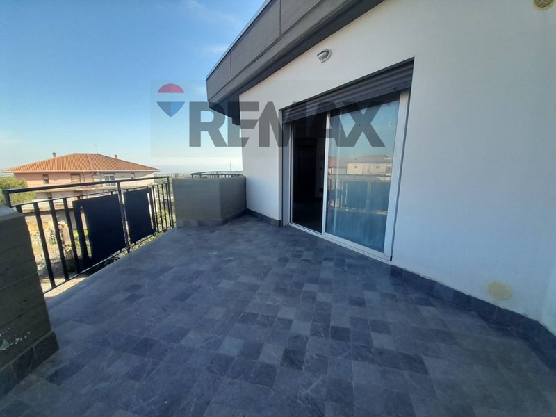 Trilocale in Vendita a Camporotondo Etneo, 180'000&euro;, 105 m²