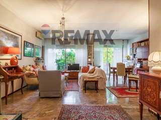 Trilocale in Vendita a Novara, 218'000&euro;, 130 m²