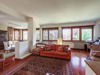Appartamento in Vendita a Moncalieri, 470'000&euro;, 220 m²