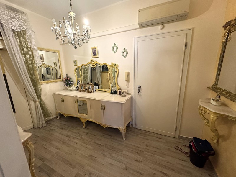 Appartamento in Vendita a Mirandola, 115'000&euro;, 107 m²