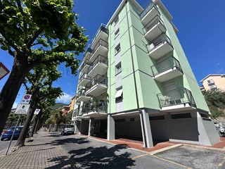 Appartamento in Vendita a Albenga, 280'000&euro;, 105 m²