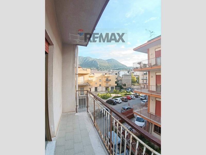 Appartamento in Affitto a Carini, 400&euro;, 96 m²