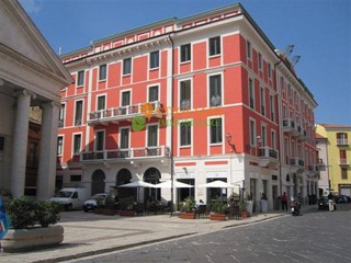 Trilocale in Affitto a Campobasso, 70 m²