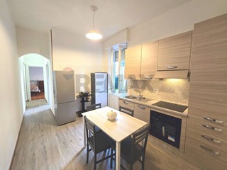 Quadrilocale in Affitto a Milano, 1'600&euro;, 77 m²