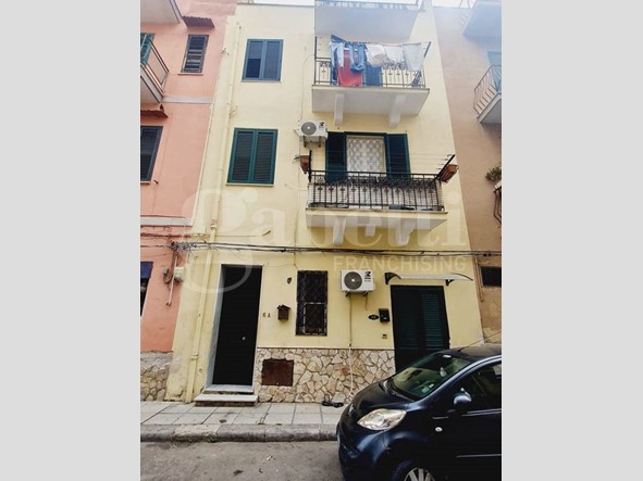 Quadrilocale in Vendita a Palermo, 79'000&euro;, 75 m²