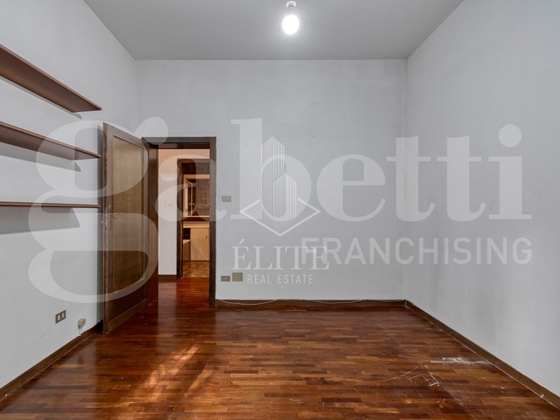 Appartamento in Vendita a Bologna, 680'000&euro;, 160 m², con Box
