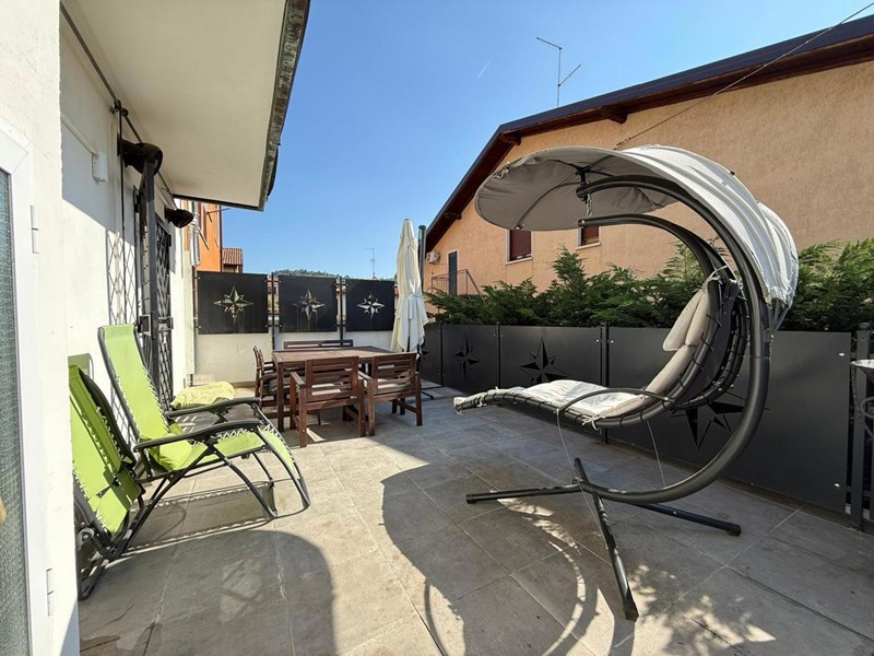 Trilocale in Vendita a Coccaglio, 180'000&euro;, 140 m², con Box