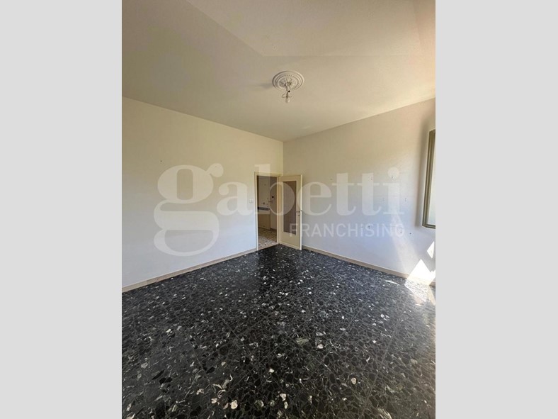 Trilocale in Vendita a Bologna, 235'000&euro;, 75 m²