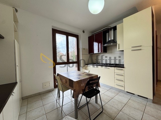 Bilocale in Affitto a Siena, zona Ponte al Bozzone, 580&euro;, 40 m², arredato