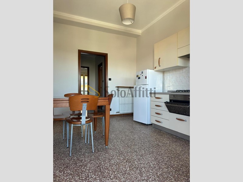Quadrilocale in Affitto a Torino, zona Borgata Lesna, 535&euro;, 58 m², arredato