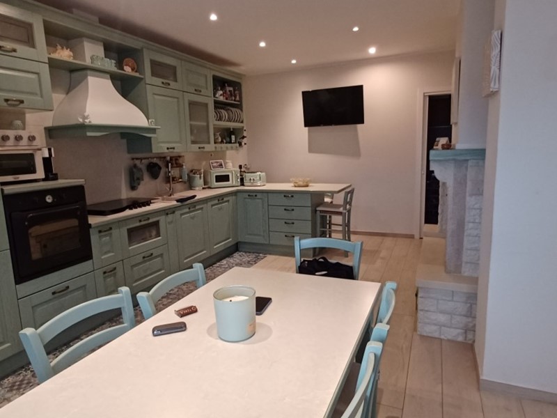 Appartamento in Vendita a Montescudo Monte Colombo, 220'000&euro;, 160 m²