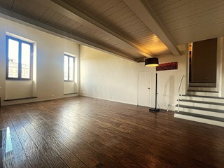 Appartamento in Affitto a Pisa, 1'700&euro;, 170 m², arredato