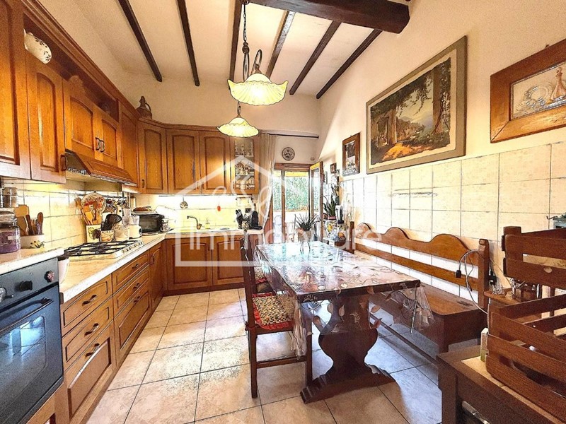 Appartamento in Vendita a Capraia e Limite, zona Limite, 230'000&euro;, 105 m²
