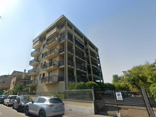 Trilocale in Vendita a Milano, 122'250&euro;, 78 m², con Box