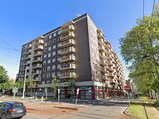 Appartamento in Vendita a Milano, 421'500&euro;, 160 m², con Box