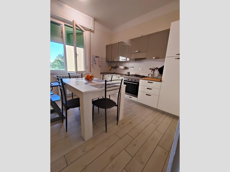 Quadrilocale in Affitto a Pisa, 1'200&euro;, 85 m², arredato
