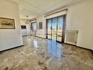 Appartamento in Vendita a Cecina, 230'000&euro;, 142 m², con Box