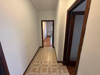 Appartamento in Vendita a Pisa, 330'000&euro;, 130 m², con Box