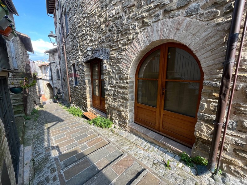 Bilocale in Vendita a Bevagna, 76'000&euro;, 50 m²
