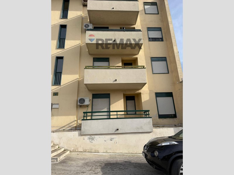 Appartamento in Vendita a Lentini, 70'000&euro;, 89 m²