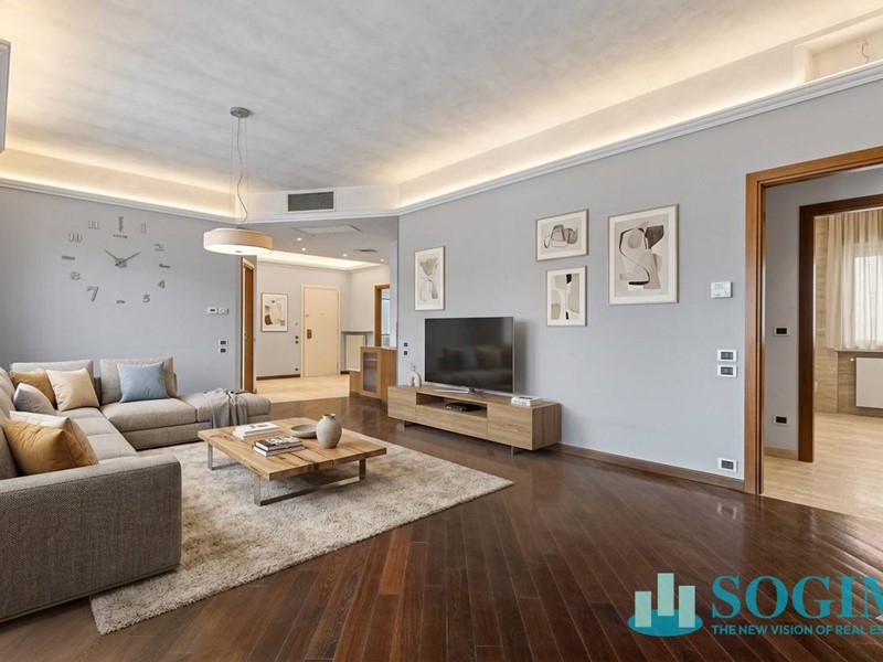 Appartamento in Vendita a Cinisello Balsamo, 568'000&euro;, 229 m²