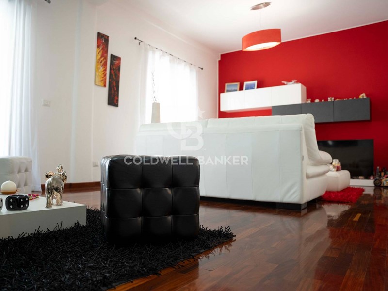 Quadrilocale in Vendita a Catania, 150'000&euro;, 112 m²