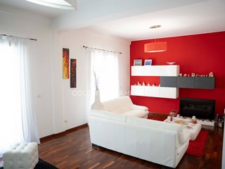 Quadrilocale in Vendita a Catania, 150'000&euro;, 112 m²