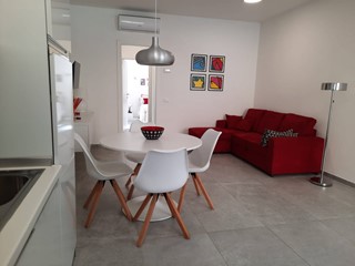 Bilocale in Vendita a Viareggio, 210'000&euro;, 53 m²
