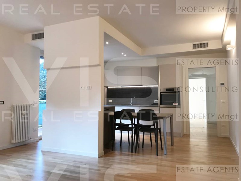 Trilocale in Affitto a Milano, 2'500&euro;, 100 m²