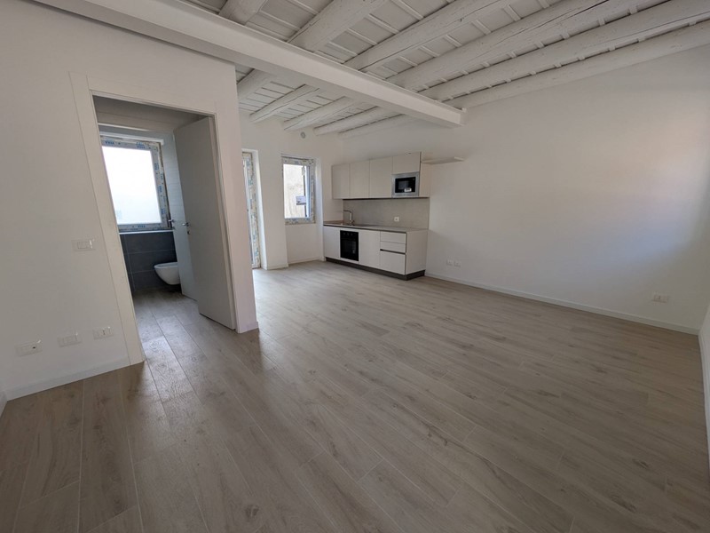 Monolocale in Affitto a Verona, 420&euro;, 35 m²