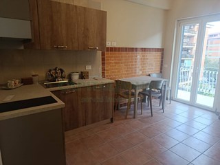 Monolocale in Affitto a Caserta, 350&euro;, 30 m²