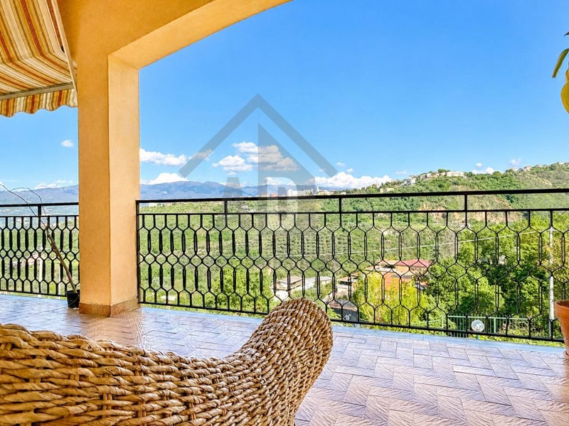 Quadrilocale in Vendita a Carolei, 79'000&euro;, 151 m²