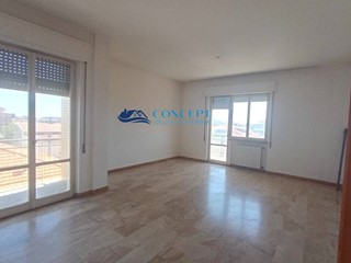 Quadrilocale in Vendita a Martinsicuro, 189'000&euro;, 163 m²