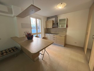 Monolocale in Vendita a Rimini, 110'000&euro;, 30 m², arredato