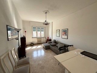 Trilocale in Vendita a Savona, zona OLTRE LETIMBRO, 128'000&euro;, 60 m²