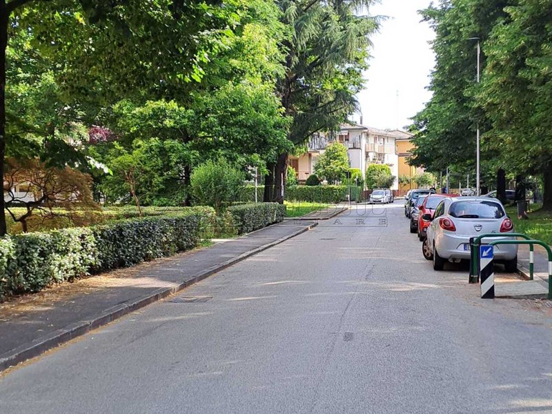 Appartamento in Affitto a Padova, 925&euro;, 120 m², arredato