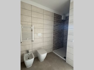 Trilocale in Affitto a Pescara, 850&euro;, 85 m²