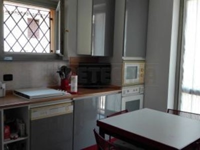 Bilocale in Affitto a Bergamo, 600&euro;, 50 m², arredato, con Box