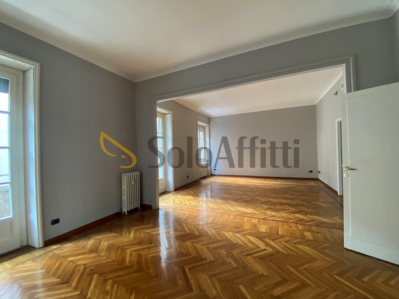 Appartamento in Affitto a Milano, 3'800&euro;, 210 m²