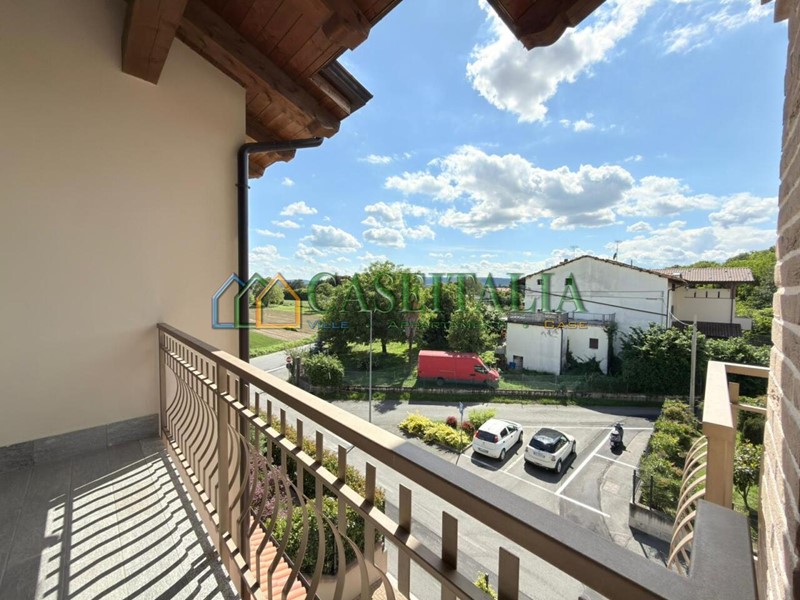 Quadrilocale in Vendita a Ivrea, 160'000&euro;, 71 m²