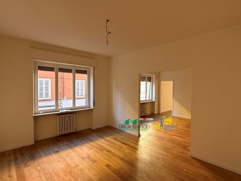 Appartamento in Vendita a Parma, 315'000&euro;, 120 m²