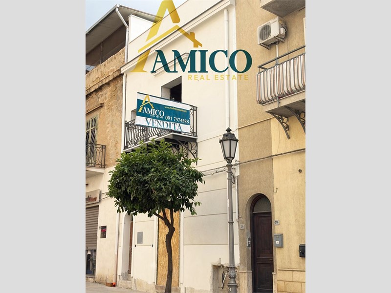 Bilocale in Vendita a Bagheria, 75'000&euro;, 45 m²