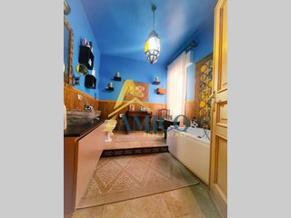 Appartamento in Vendita a Bagheria, 419'000&euro;, 390 m²