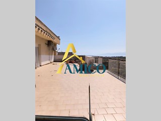 Appartamento in Vendita a Bagheria, 129'000&euro;, 140 m²