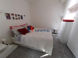 Bilocale in Vendita a Viareggio, 215'000&euro;, 50 m², arredato