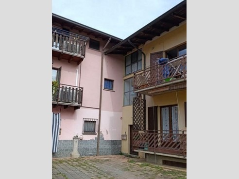 Trilocale in Vendita a Almenno San Bartolomeo, 31'800&euro;, 42 m²